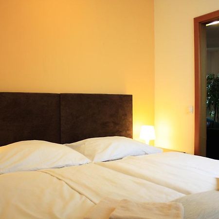 Hotel Premier Trnava Exteriör bild